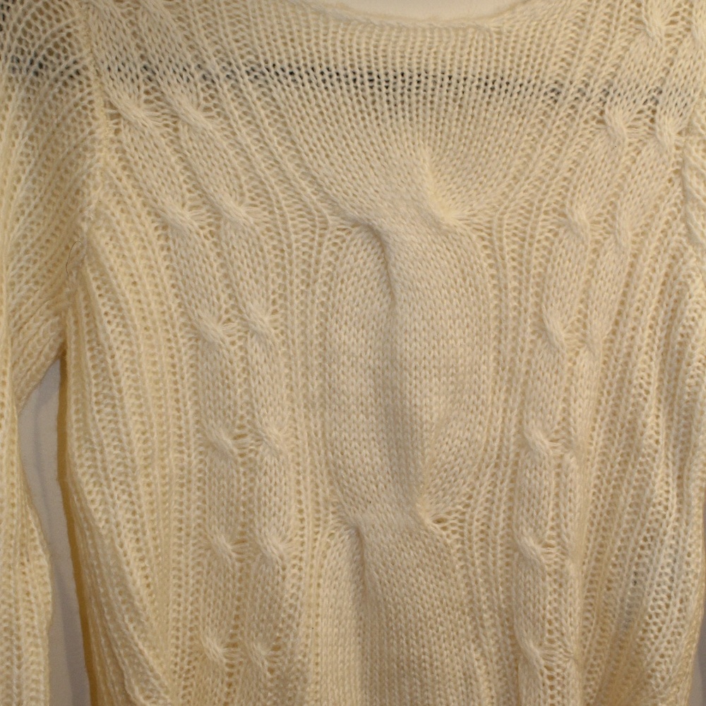 Forever 21 Cable Knit Sweater - Picture 3 of 3
